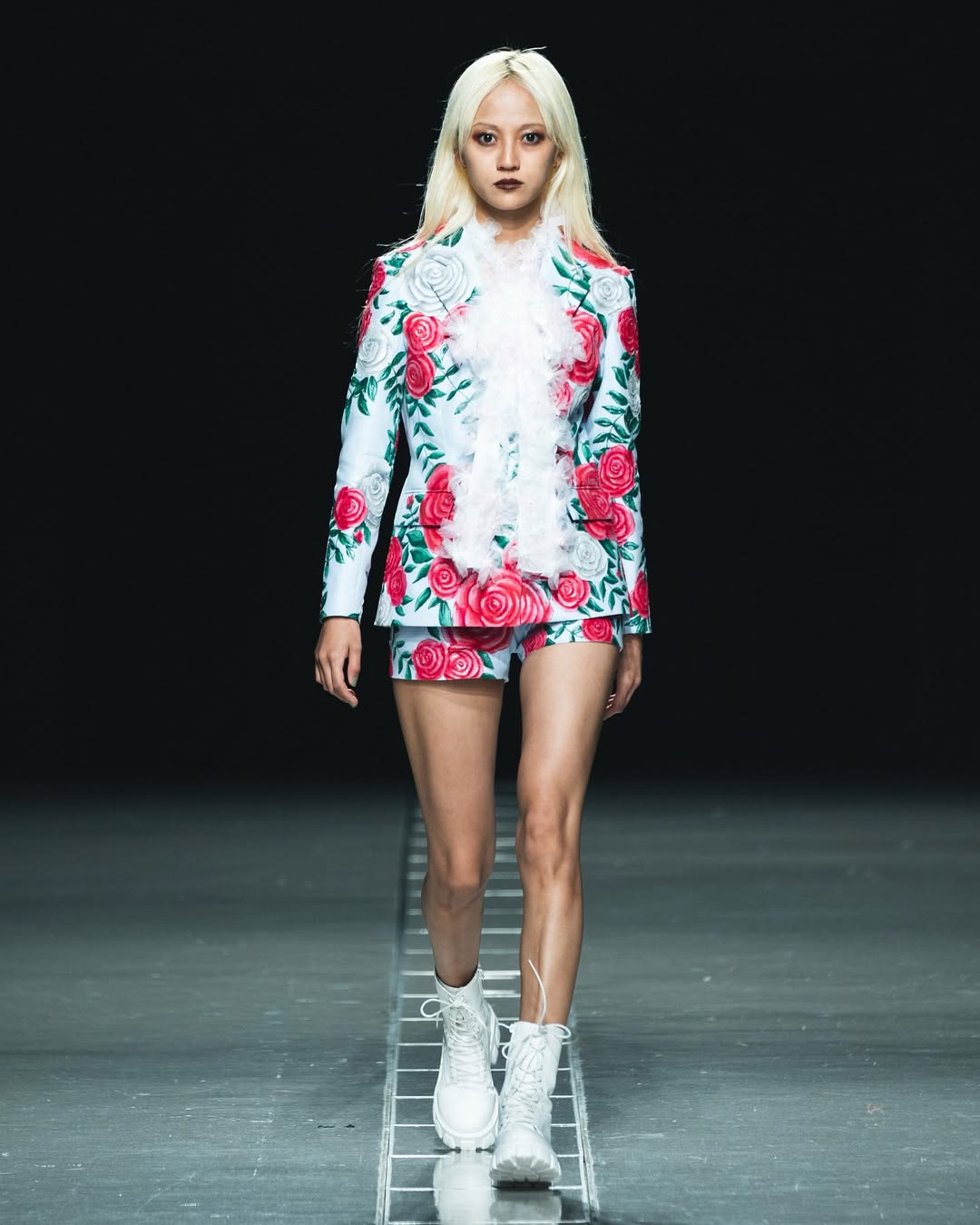 Rakuten Fashion Week TOKYO 2025S/S / 渕上 里香